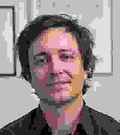 raz_portraits_mischa_400x450.jpg